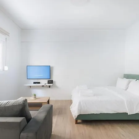 Modern Ground Floor Getaway